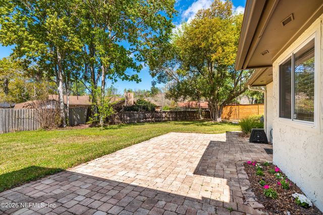 11402 SEDGEMOORE Drive W, Jacksonville, FL 32223