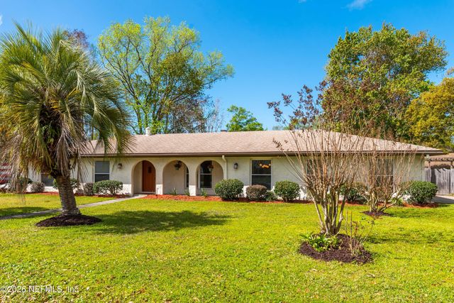 11402 SEDGEMOORE Drive W, Jacksonville, FL 32223