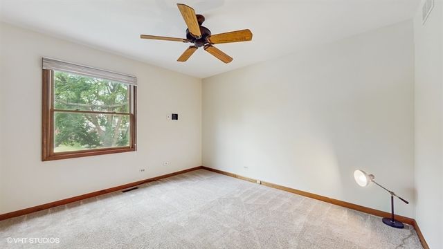 2564 Brockton Circle, Naperville, IL 60565
