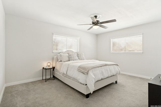 102 SILVER SPGS, Universal City, TX 78148