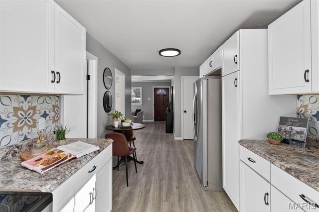 2639 Louis Avenue, Brentwood, MO 63144