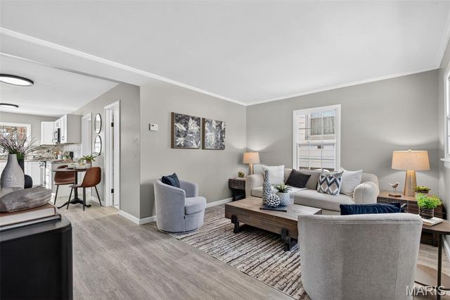 2639 Louis Avenue, Brentwood, MO 63144