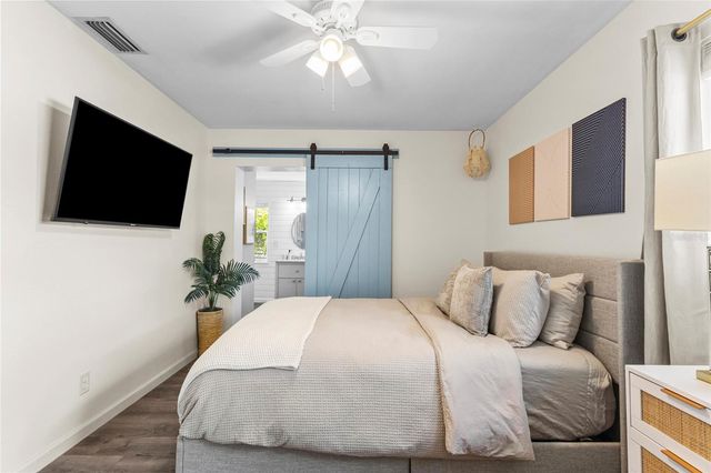 3943 ETON PLACE, Sarasota, FL 34241