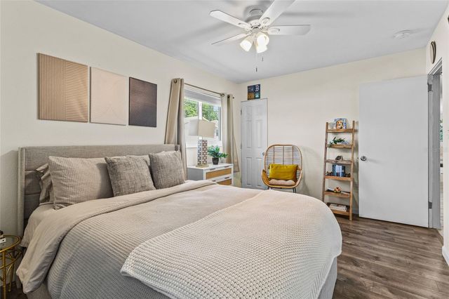 3943 ETON PLACE, Sarasota, FL 34241