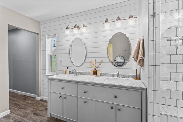 3943 ETON PLACE, Sarasota, FL 34241