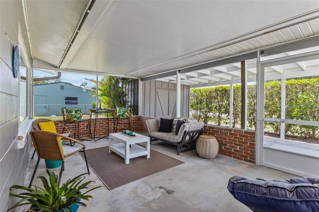 3943 ETON PLACE, Sarasota, FL 34241