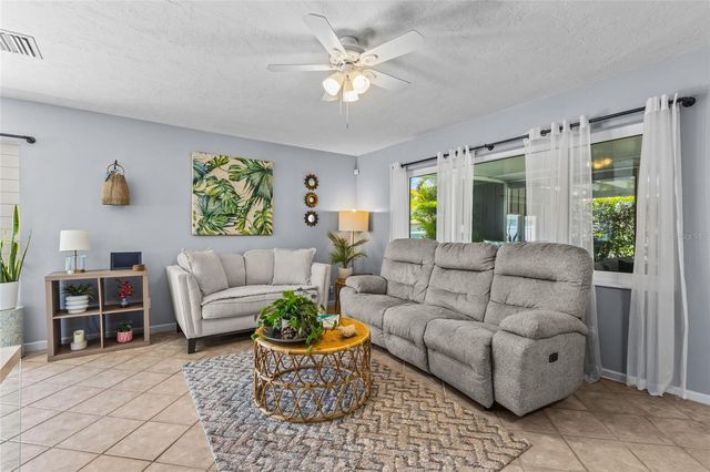 3943 ETON PLACE, Sarasota, FL 34241