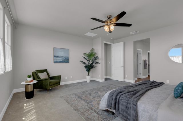 716 Gray Dawn Dr, Rocklin, CA 95765