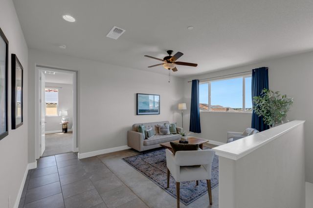 716 Gray Dawn Dr, Rocklin, CA 95765
