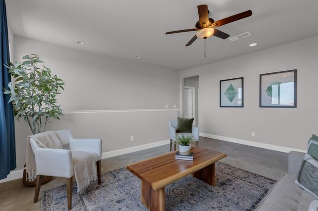 716 Gray Dawn Dr, Rocklin, CA 95765