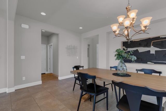 716 Gray Dawn Dr, Rocklin, CA 95765