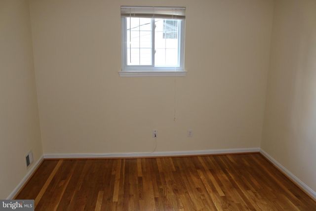 8707 GREYSTONE PL, Alexandria, VA 22309