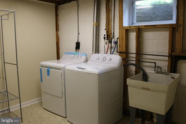 8707 GREYSTONE PL, Alexandria, VA 22309