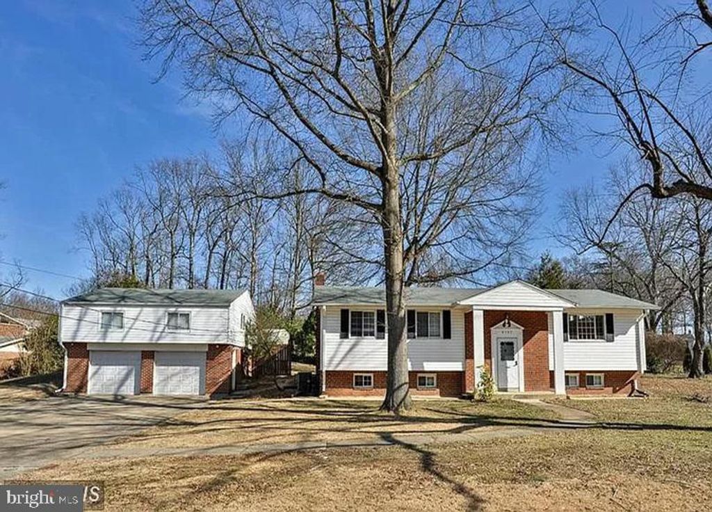 8707 GREYSTONE PL, Alexandria, VA 22309