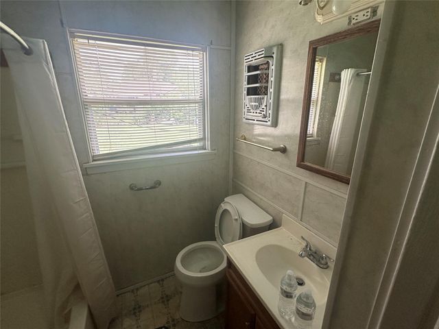2509 Thomas Avenue, Pasadena, TX 77506