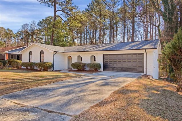 2828 The Meadows Way, Atlanta, GA 30349