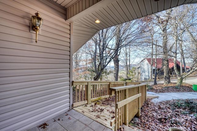 1264 Harris Ridge, Young Harris, GA 30586