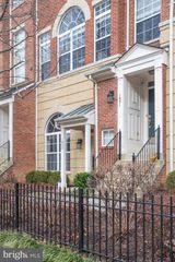 1931 CRESCENT PARK DR #103B, Reston, VA 20190
