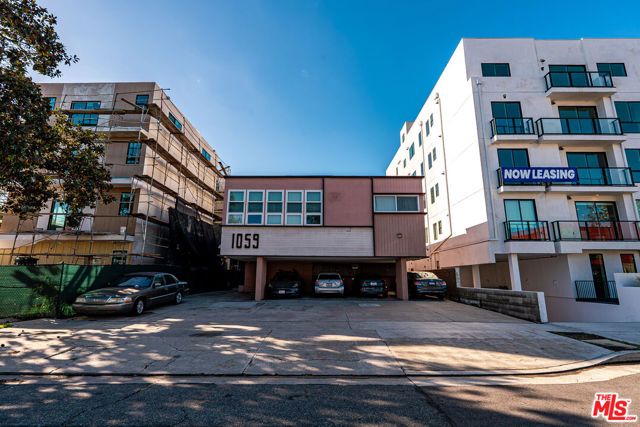 1059 S Corning Street, Los Angeles, CA 90035