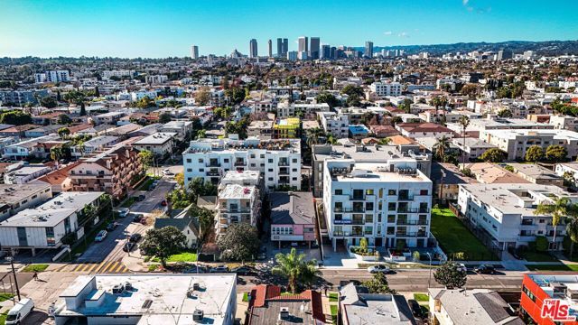 1059 S Corning Street, Los Angeles, CA 90035