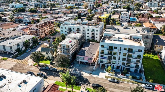 1059 S Corning Street, Los Angeles, CA 90035
