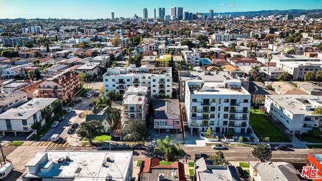 1059 S Corning Street, Los Angeles, CA 90035