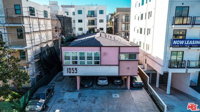 1059 S Corning Street, Los Angeles, CA 90035