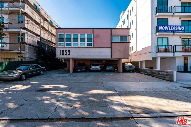 1059 S Corning Street, Los Angeles, CA 90035