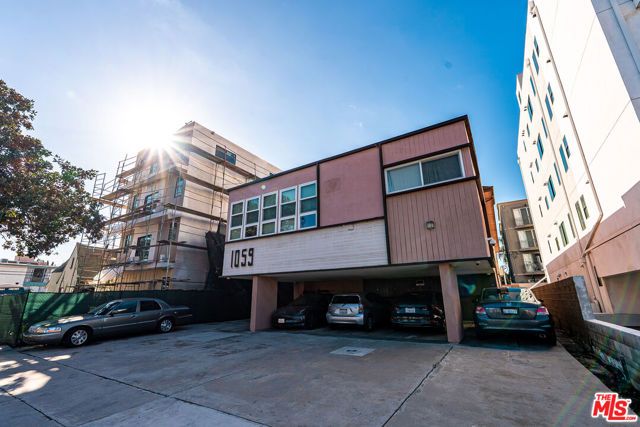 1059 S Corning Street, Los Angeles, CA 90035