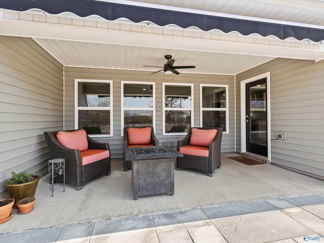 214 Chubbs Lane, Owens Cross Roads, AL 35763