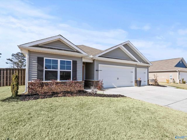 214 Chubbs Lane, Owens Cross Roads, AL 35763