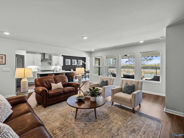 214 Chubbs Lane, Owens Cross Roads, AL 35763