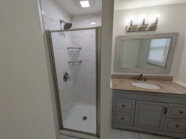 5 Hollow Rd, Wilbraham, MA 01095