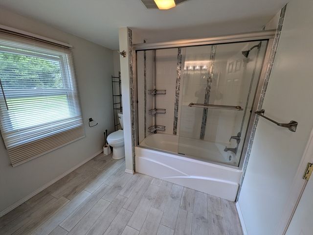 5 Hollow Rd, Wilbraham, MA 01095