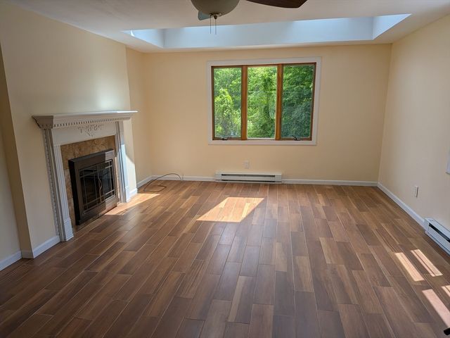 5 Hollow Rd, Wilbraham, MA 01095