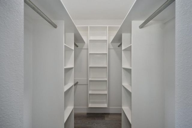 3656 Hokan Ln, Wheatland, CA 95692