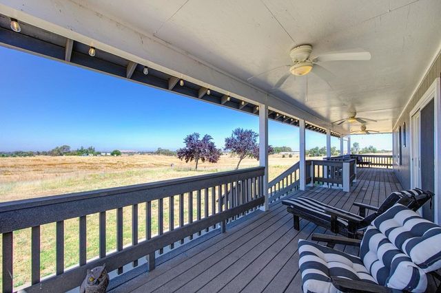 3656 Hokan Ln, Wheatland, CA 95692