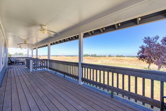 3656 Hokan Ln, Wheatland, CA 95692