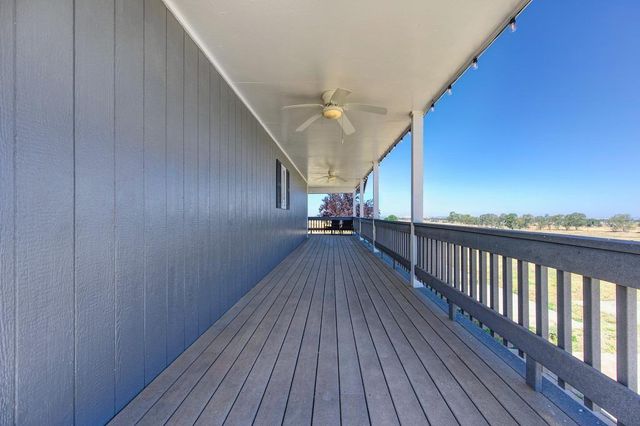 3656 Hokan Ln, Wheatland, CA 95692