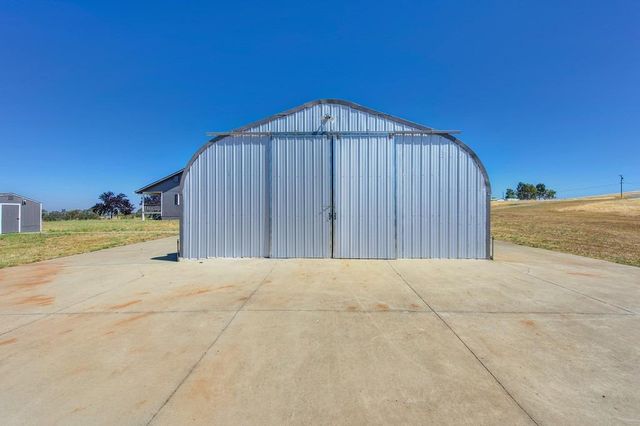 3656 Hokan Ln, Wheatland, CA 95692