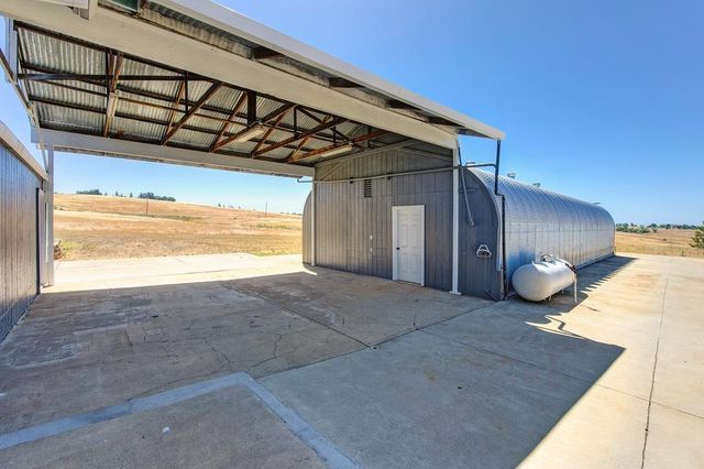 3656 Hokan Ln, Wheatland, CA 95692