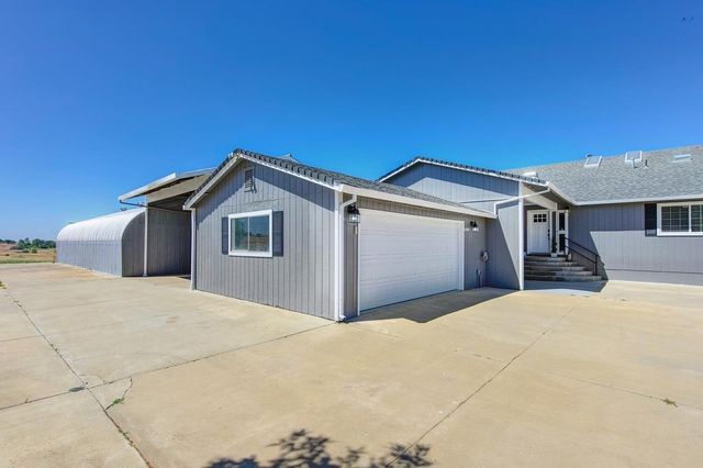 3656 Hokan Ln, Wheatland, CA 95692