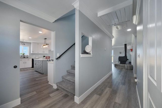 3656 Hokan Ln, Wheatland, CA 95692