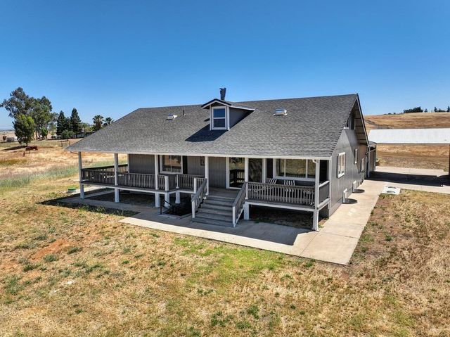 3656 Hokan Ln, Wheatland, CA 95692