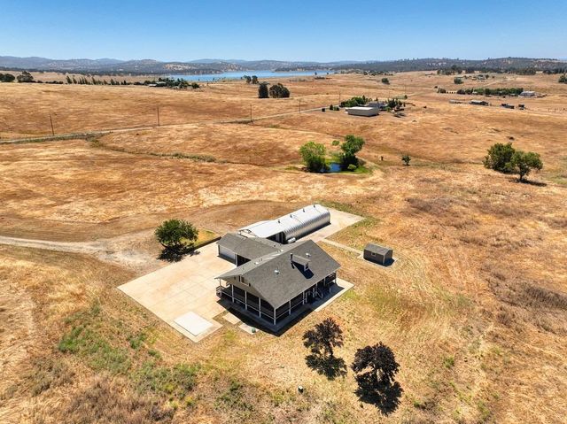 3656 Hokan Ln, Wheatland, CA 95692