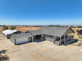 3656 Hokan Ln, Wheatland, CA 95692