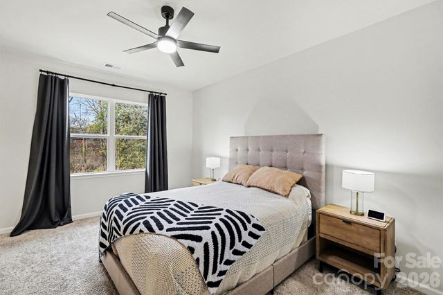 5128 Somerset Hill Lane, Charlotte, NC 28269