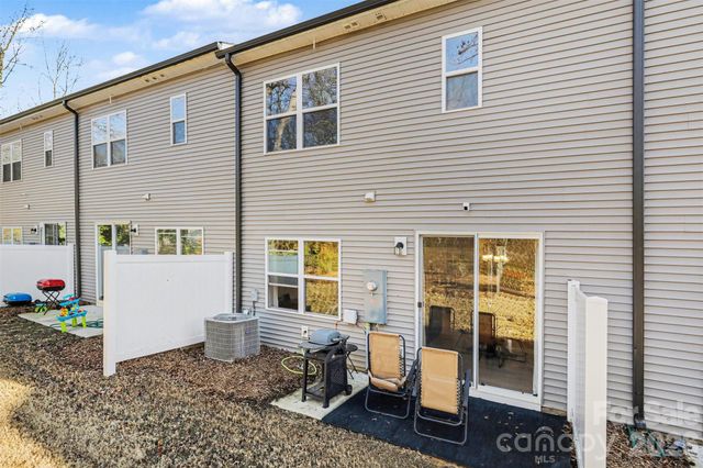 5128 Somerset Hill Lane, Charlotte, NC 28269