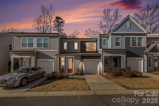 5128 Somerset Hill Lane, Charlotte, NC 28269