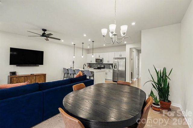 5128 Somerset Hill Lane, Charlotte, NC 28269